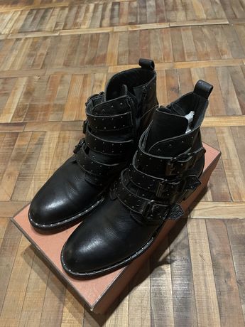Ботинки с натуральной кожи zara/bershka/guess/pullandbeer