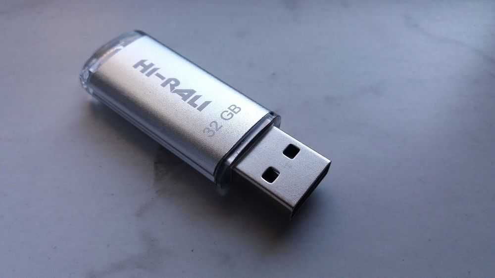 Нові Карти Пам'яті 256 128 64 32 16 8 4 2 Gb MicroSd 10 SSD Usb Флешки