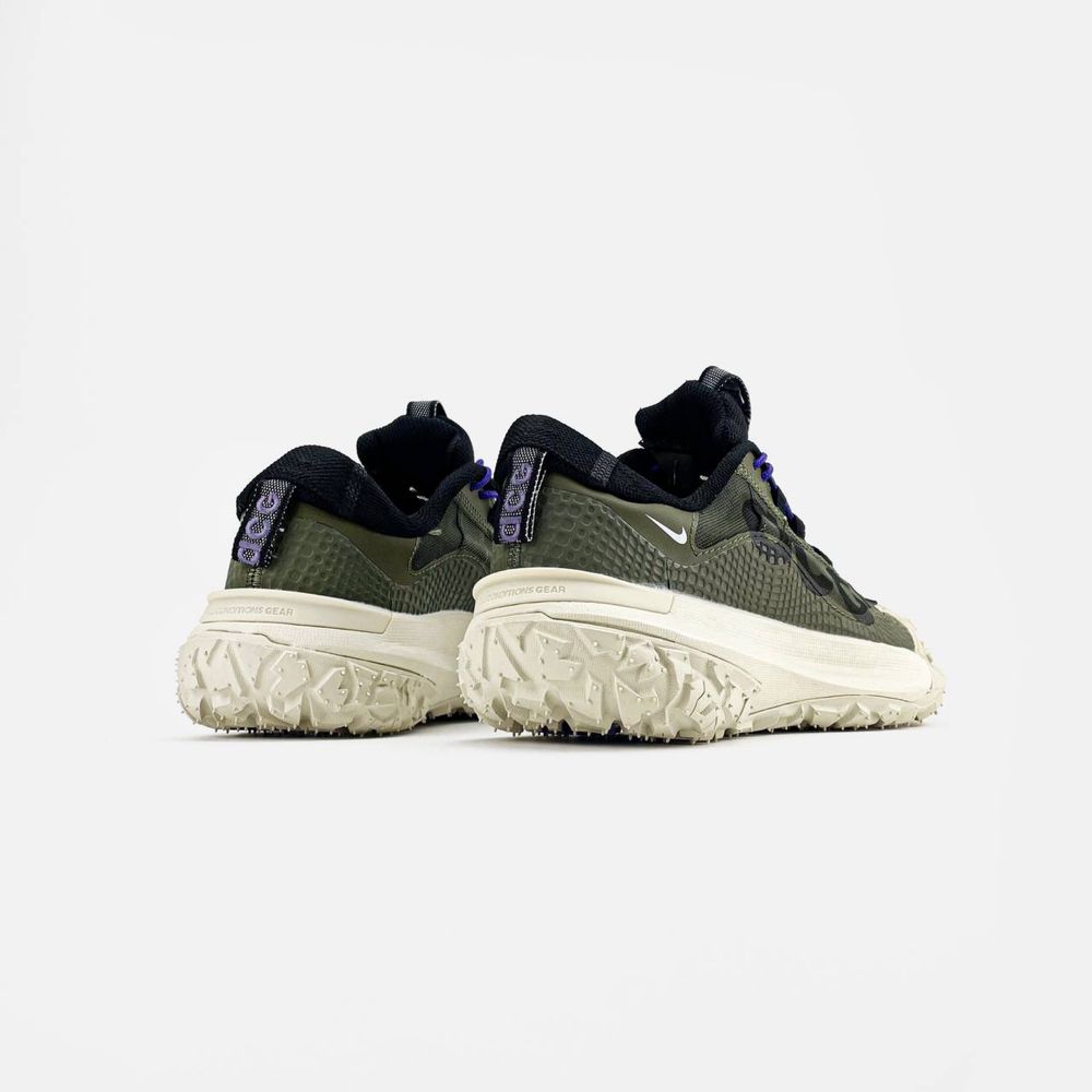 Кросівки Чоловічі Nike ACG Mountain Fly 2 Low Khaki 41-45 Зелені