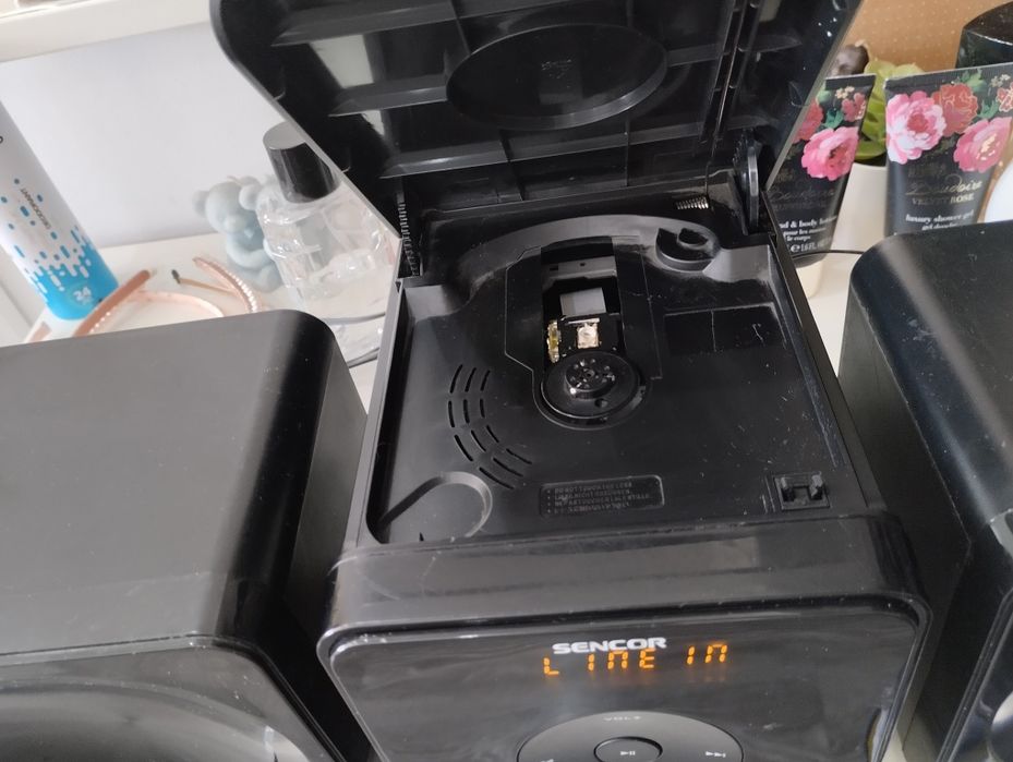 Wieża stereo Sencor z Bluetooth Świetny dźwięk