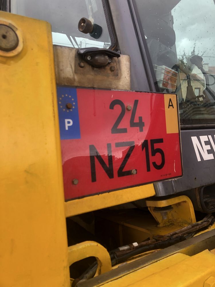 retro escavadora new holland lb 110b