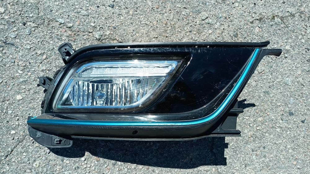 Кіа Ніро протитуманна фара