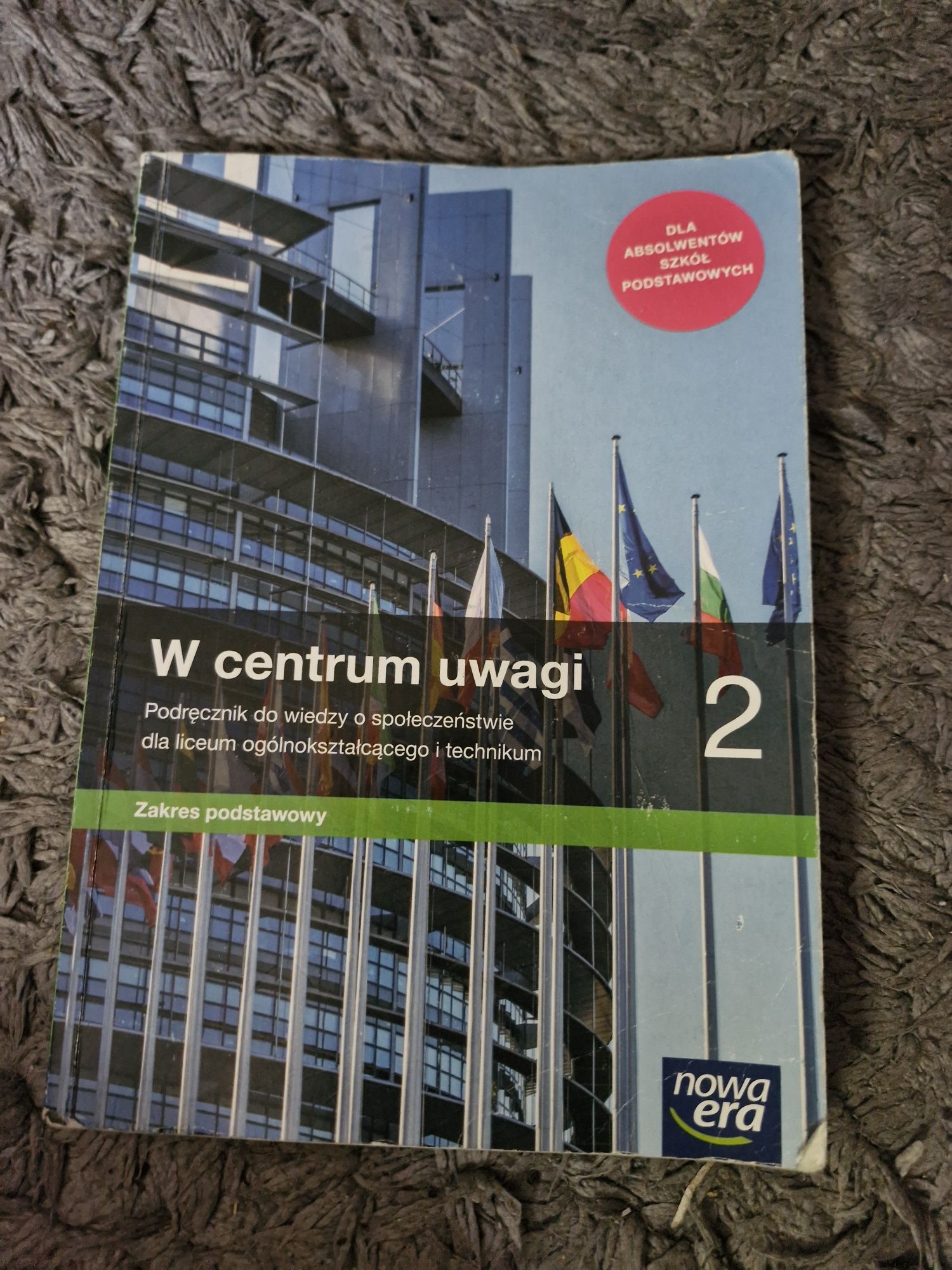 w centrum uwagi 2 wos podstawa