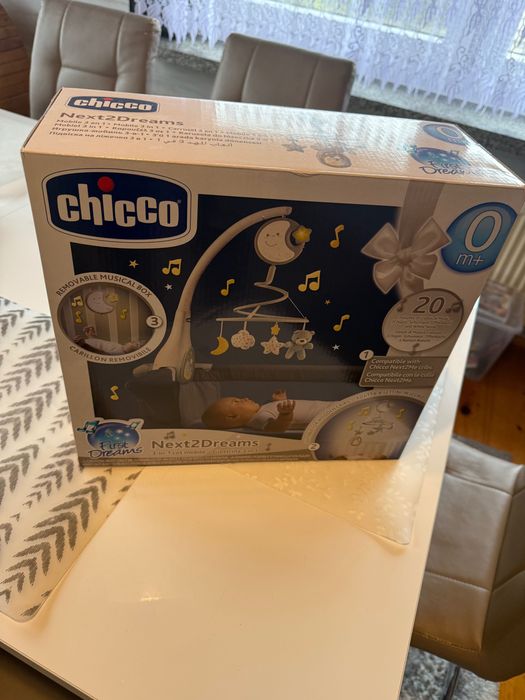 Chicco karuzela - nowa