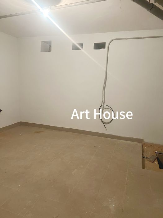 Без %,окремий вхід, фасад, магазин, офіс, виробництво, кухня,ін Чавдар