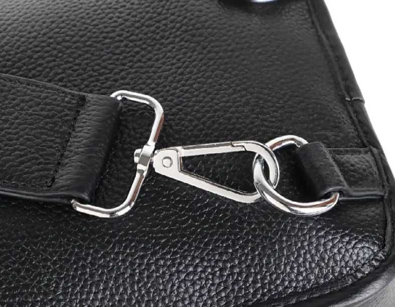 Чоловіча крос-боді сумка на груди шкіряна мужская бананка кожаная