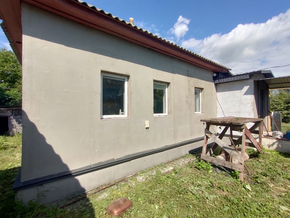 Будинок у Носівці, утеплений, з газом, каналізацію, водою та опаленням