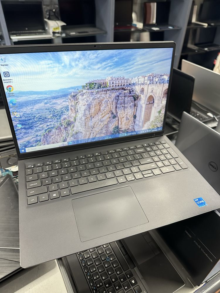 Современный производительный  ноутбук hp