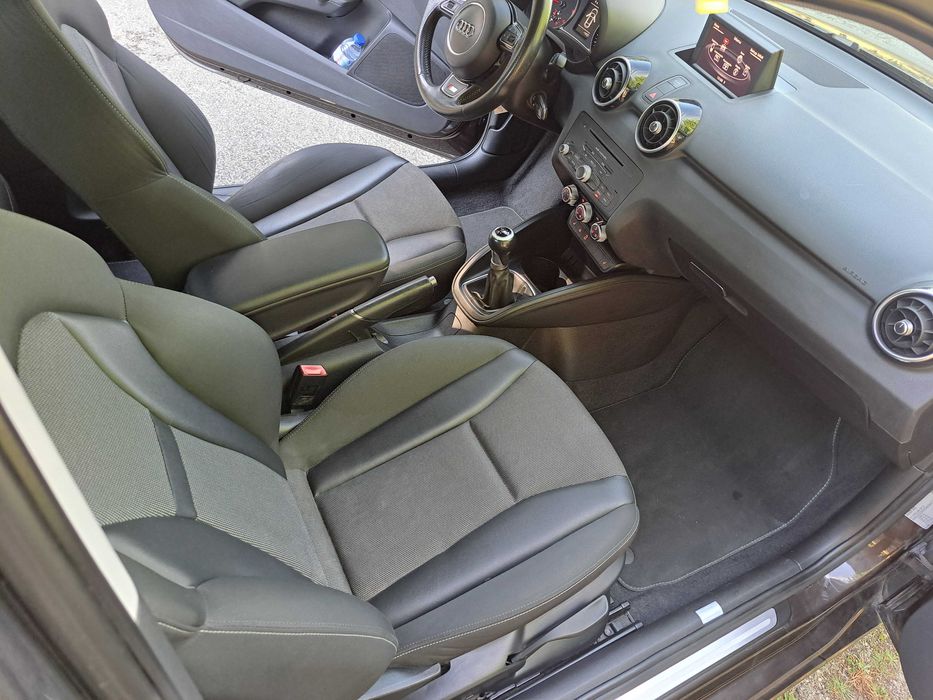 Audi A1 1.6 TDI 90CV