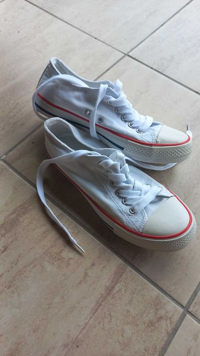 Tenisówki damskie 37