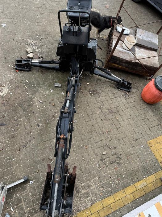 retro escavadora de trator