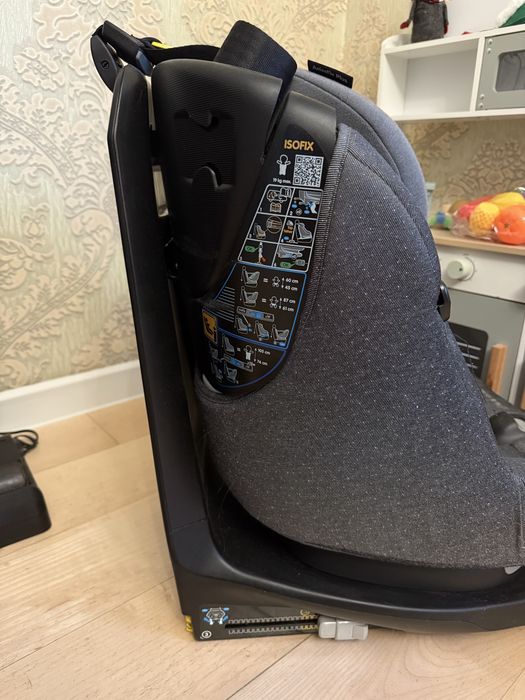 Автокрісло Maxi cosi