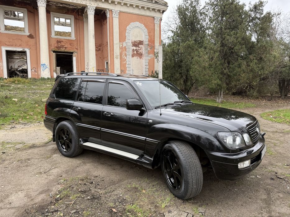 Lexus LX470 рест