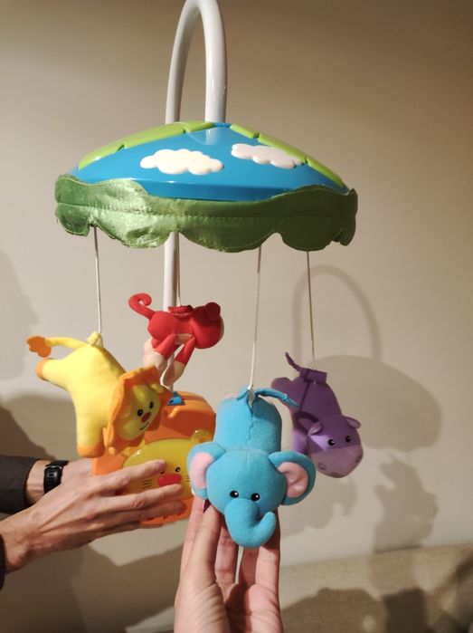 Mobile berço sonoro