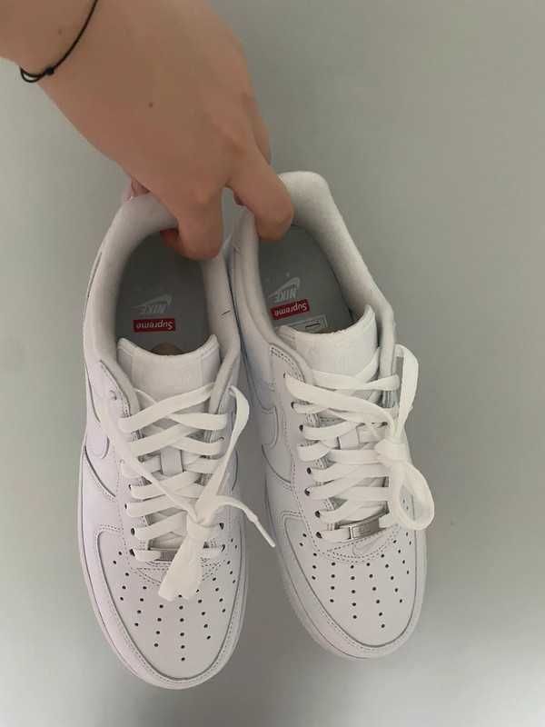 Wyprzedaż！！Nike Air Force 1 Low Supreme White EU 45