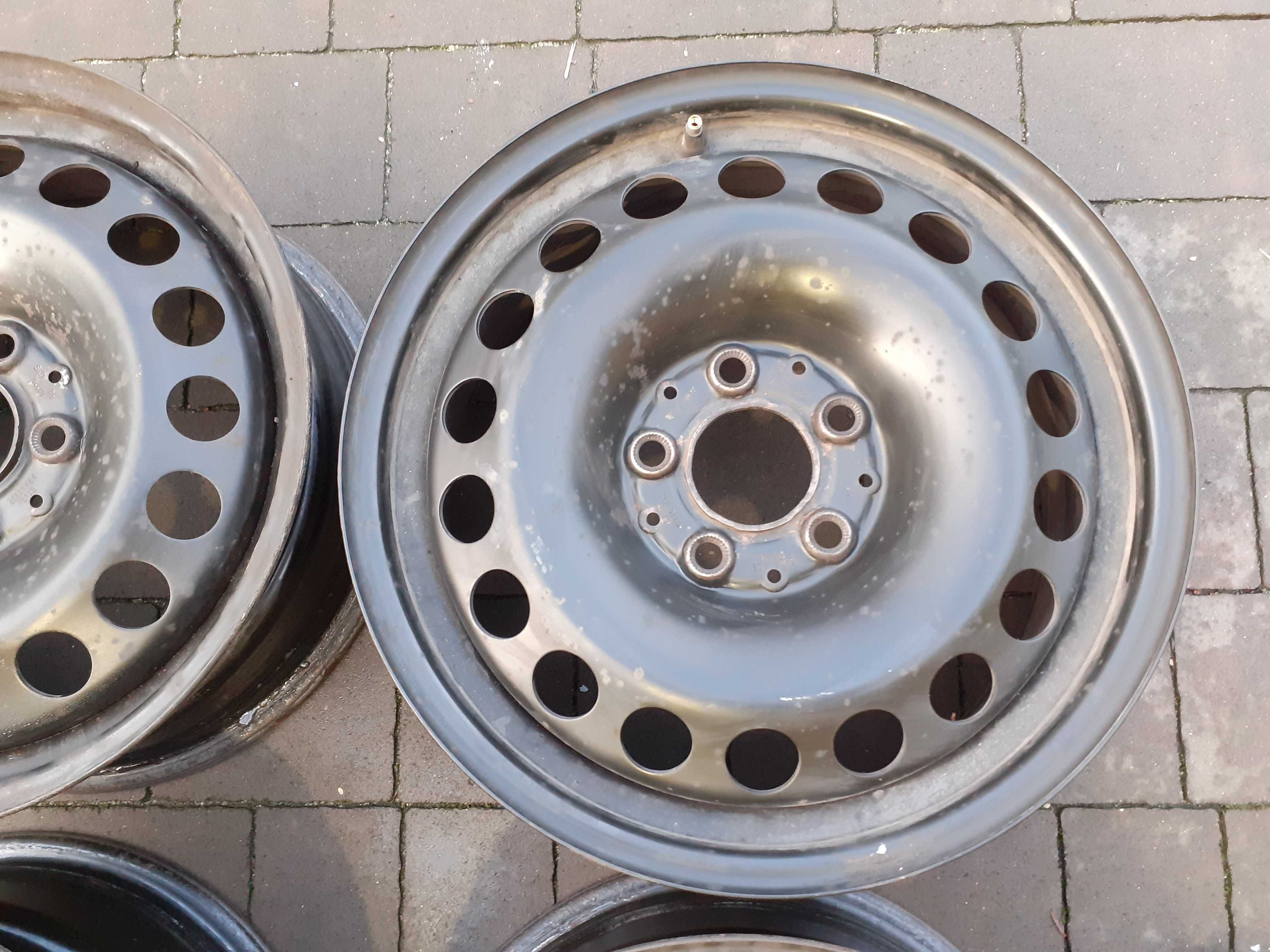 Felgi stal oryginał MERCEDES (AUDI) 5x112 , 6,5Jx16 . ET49 , 66,6 mm