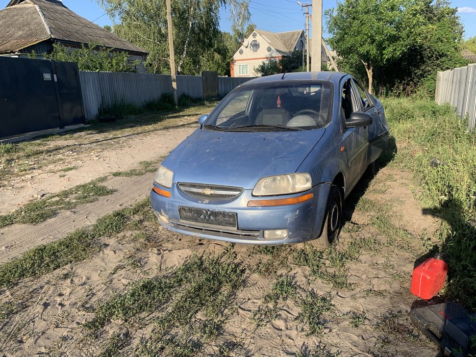 Разбираю Chevrolet Aveo T200 1.5 — продажа запчастей