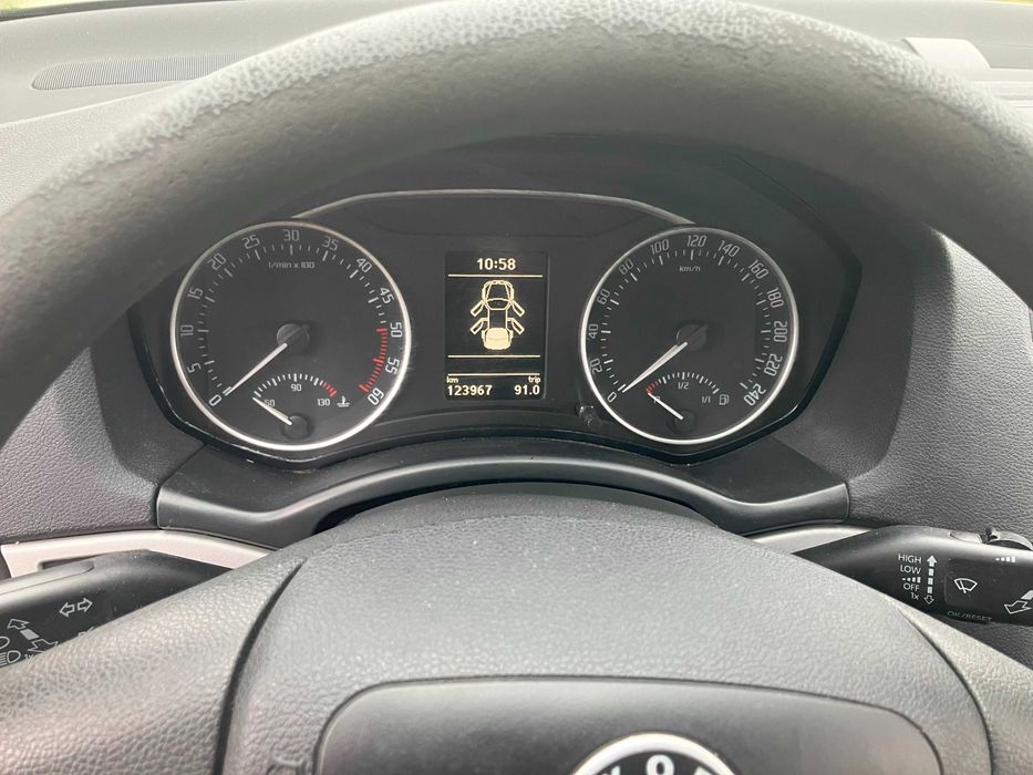 Sprzedam Skoda Octavia 1,6 TDI