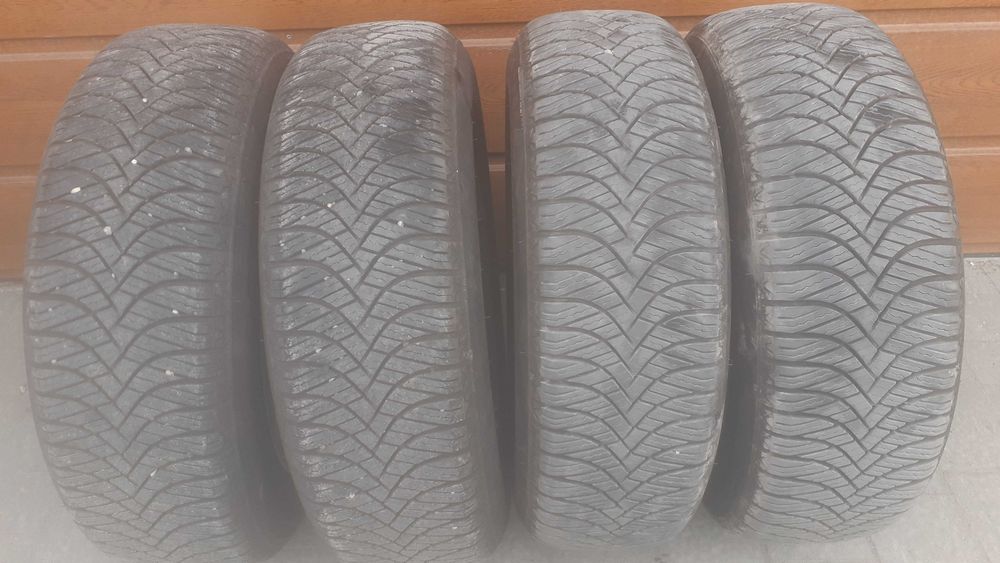 Koła/opony+felgi/15 cali do Ford i inne.Rozstaw śrub 5x108.Opony z 23r