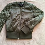 Kurtka rozpinana bomberka na wiosnę rozmiar 34 H&M Jak nowa S/XS