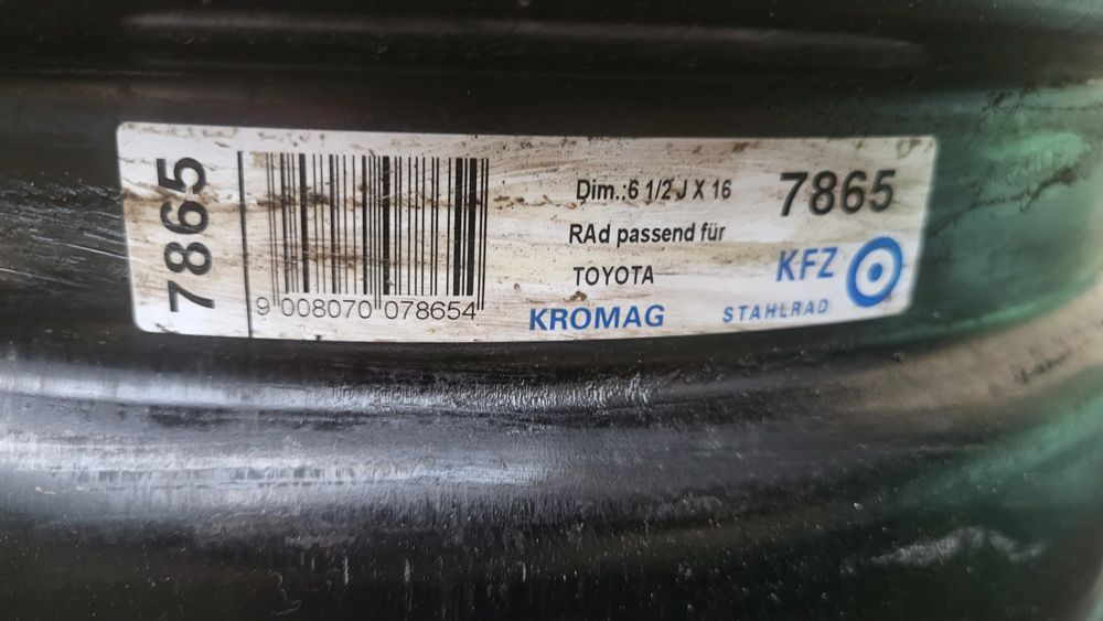 Felgi Toyota 16 stalowe Auris Corolla zima 5x114,3 4 szt KPL