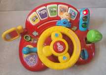 Kierownica edukacyjna-interaktywna Vtech.