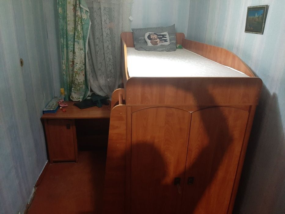 Продам кровать 2х ярусную