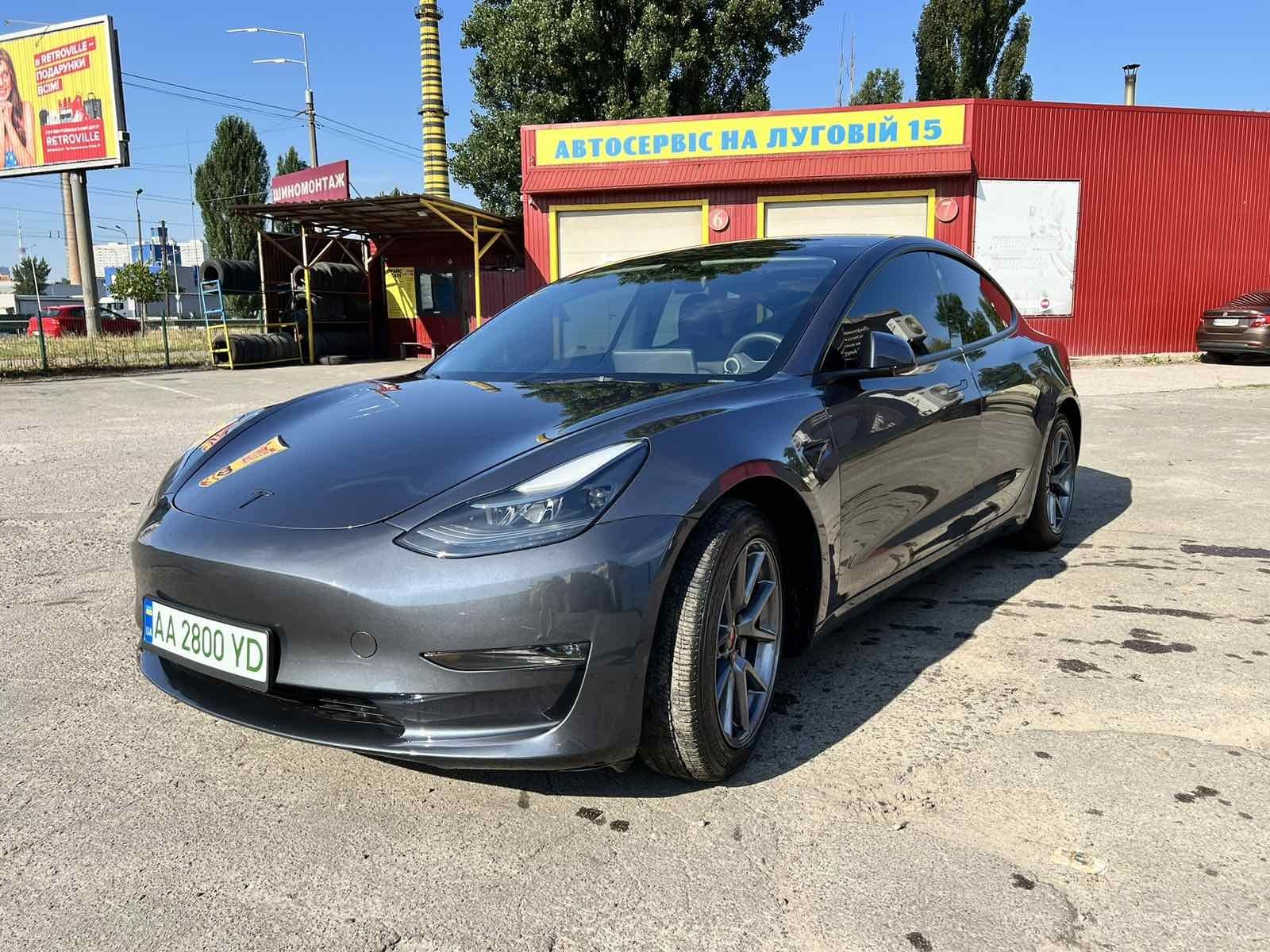 прокат tesla 3 long range 2023 год аренда авто тесла под выкуп