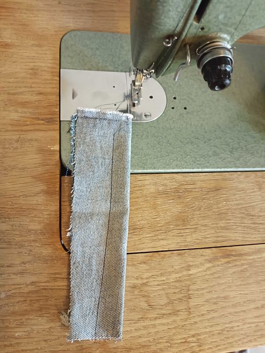 Maszyna do szycia Łucznik kl. 90 w pełni sprawna i zabytkowa