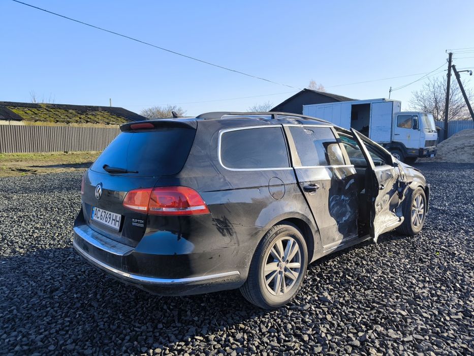 Volkswagen Passat 2011рік 2.0дизель