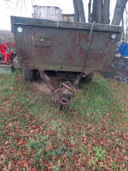 Прицеп тракторный