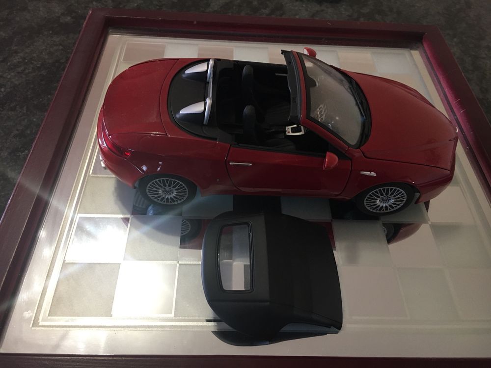 Miniatura Alfa Romeo Spider 1/18 Norev