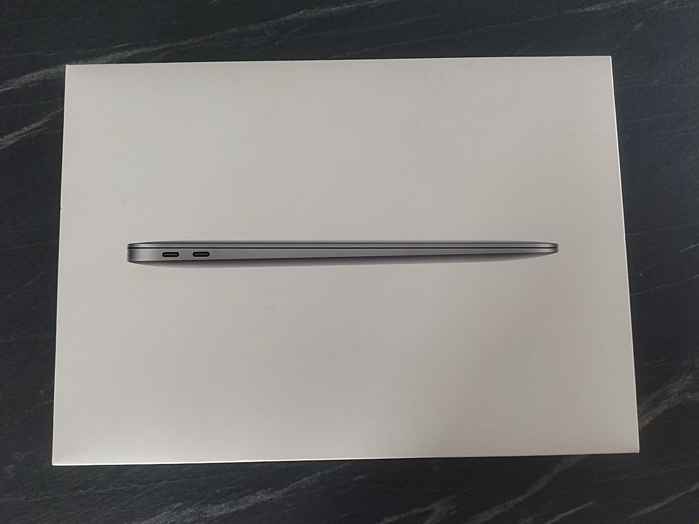 Pudełko od MacBook Air 13.3 cała A2179 Space Gray