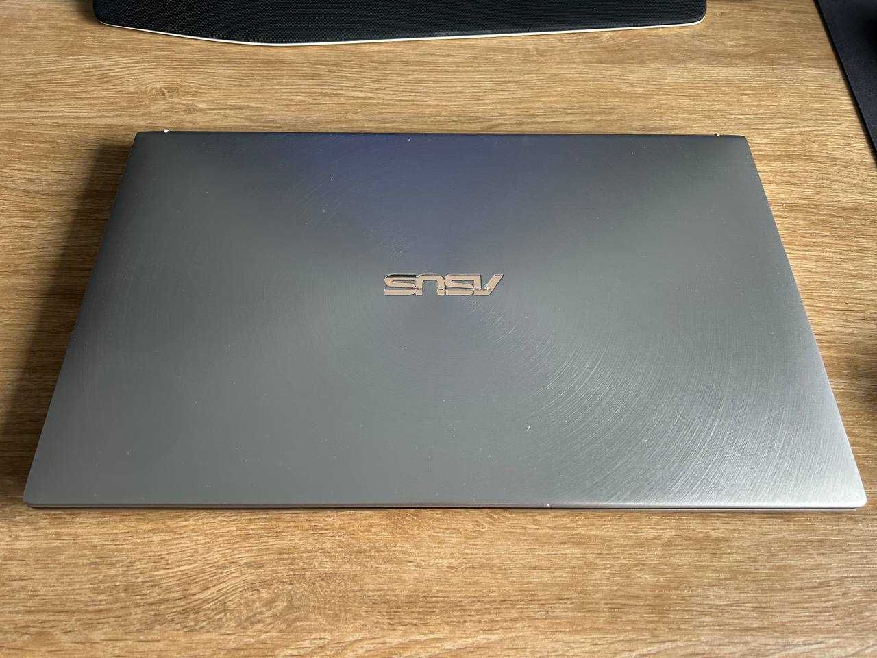 Asus Zenbook 15 UX534F