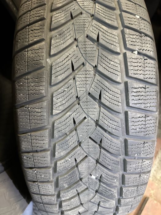 Шини б/у мішлен 245/55 r19 та гудер 265/65 r17