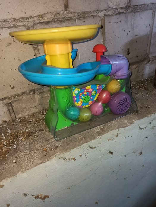 Stolik mamut z krzesłami