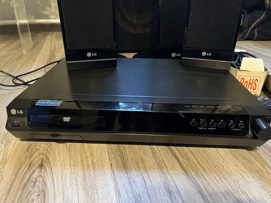Продам DVD LG домашній кінотеатр