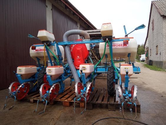 Monosem do kukurydzy 4 rzędy