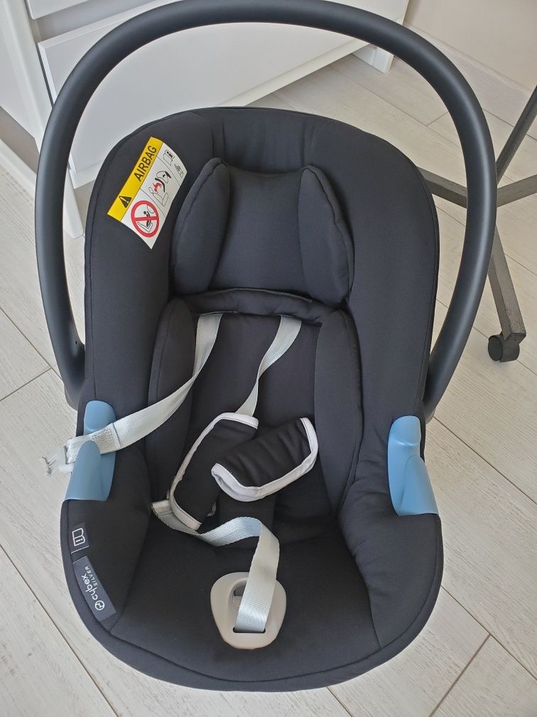 Продам автокрісло Cybex Atom B-ISize