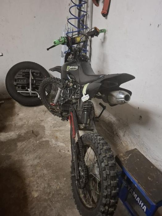 Cross loncin 125