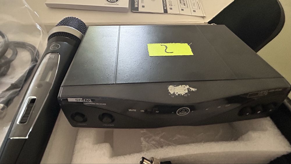 2 conjuntos Microfone Wireless AKG D5 completos