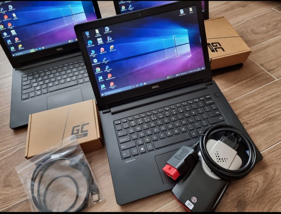 Zestaw diagnostyczny ds150e osobowe ciężarowe laptop programy