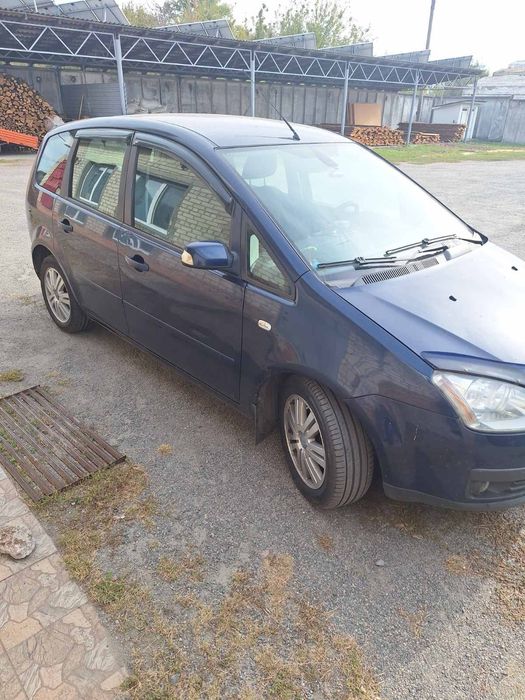 Продам машину Ford
