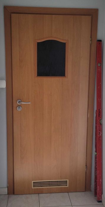 Komplet 5 skrzydeł drzwi wewnętrznych 80 z klamkami i ościeżnicami