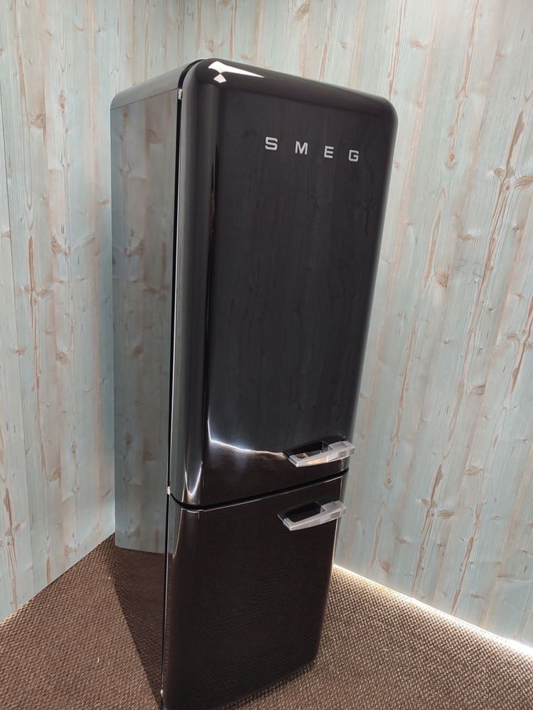 Чёрный Холодильник Smeg fab 32 Идеал Новая модель Пролный NoFrost