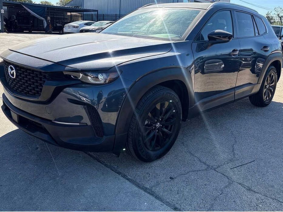 Mazda CX-50      2025