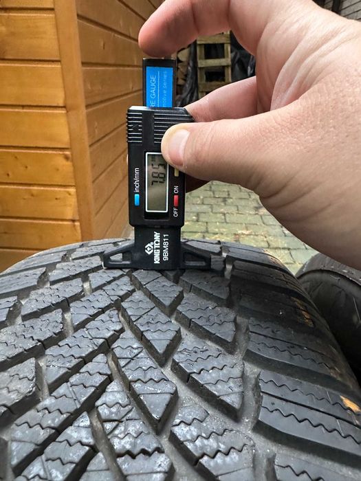 Bridgestone blizzak lm005 215\60 R16 99H zimowa