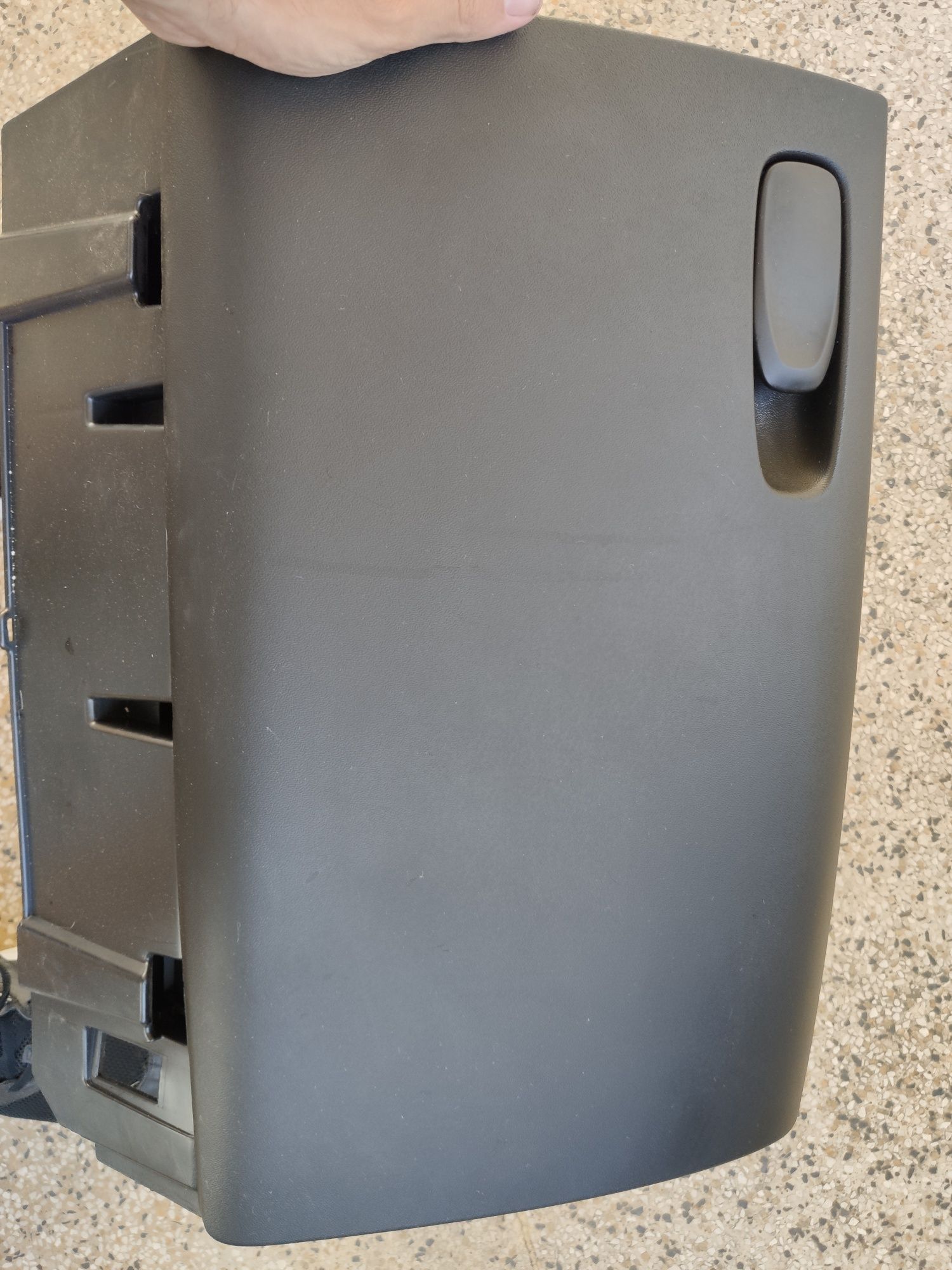 Porta luvas Volvo v40