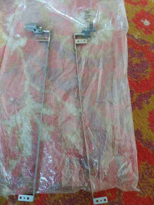 Продам петли на ноутбук ASUS