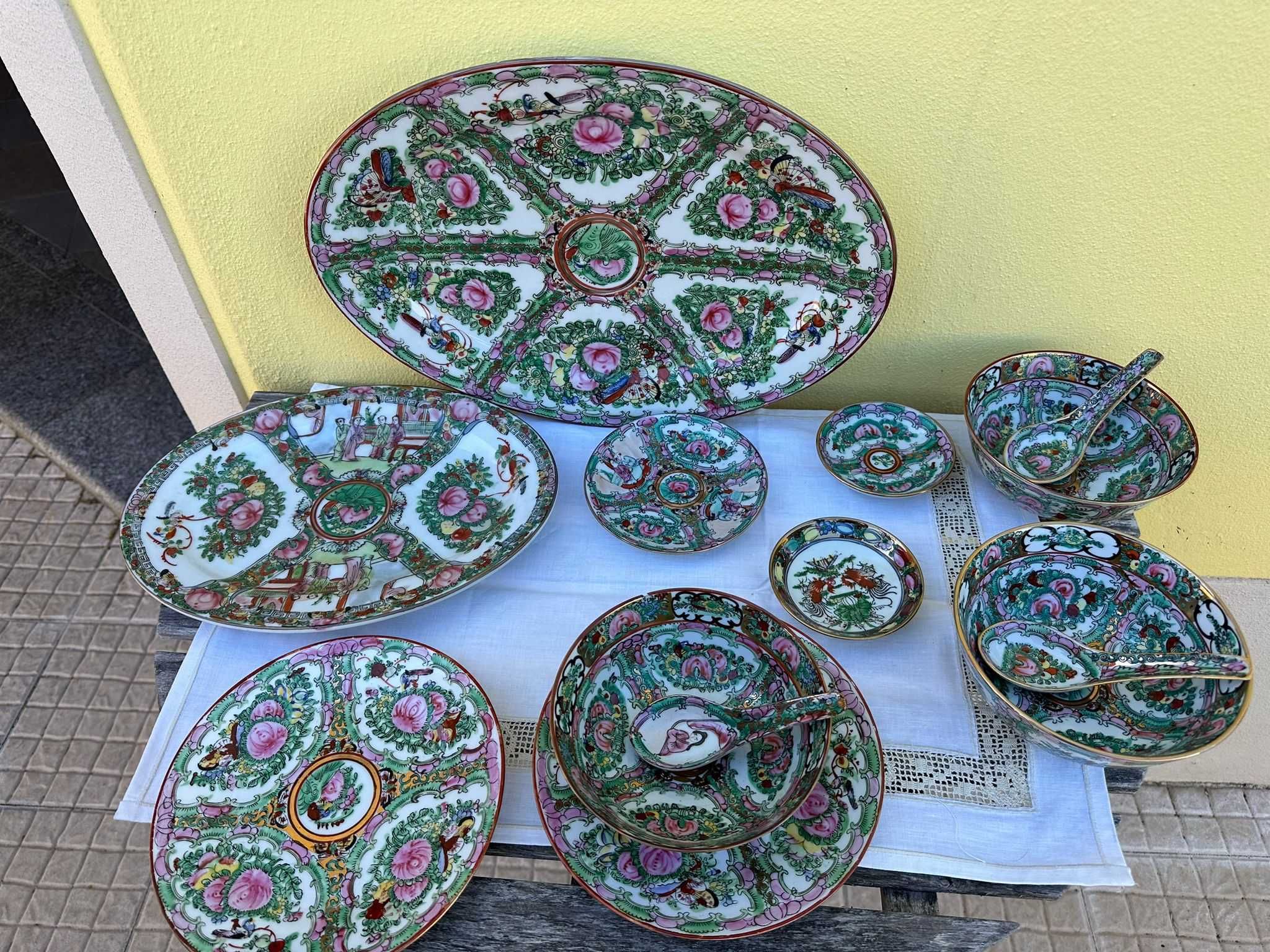 Conjunto de loiça chinesa em optimo estado